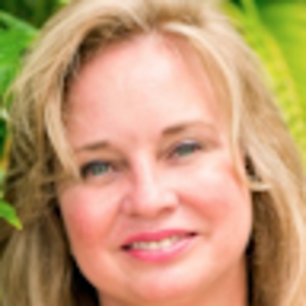 Meet your Posher, Denise